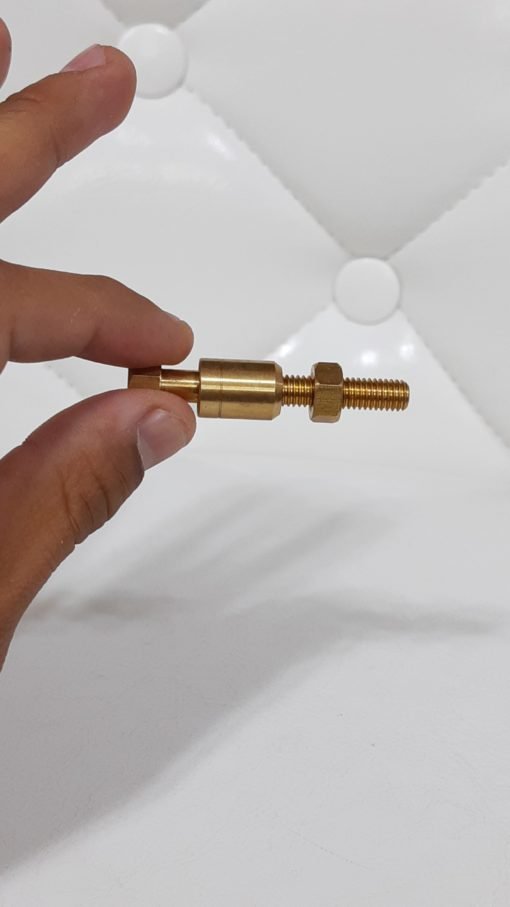 Tuerca Desenrosca – ¡El Poder de la Mente en Acción! 🌀🔩🎩 - Imagen 2