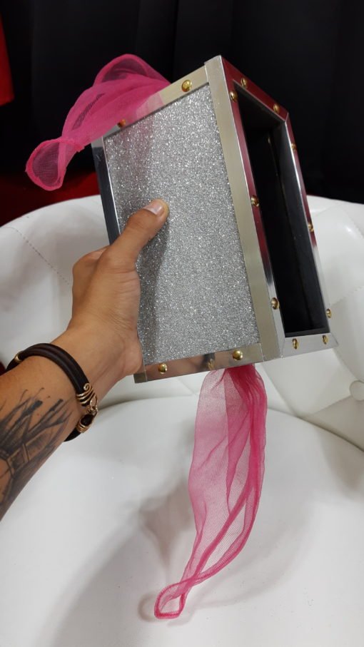 Caja de Fuego Grande – Impactante Magia de Escenario 🔥🎩 - Imagen 3