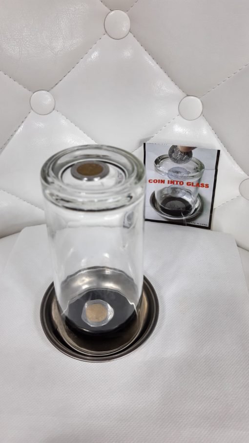 Atravez de Vaso Magia de close up - Imagen 5