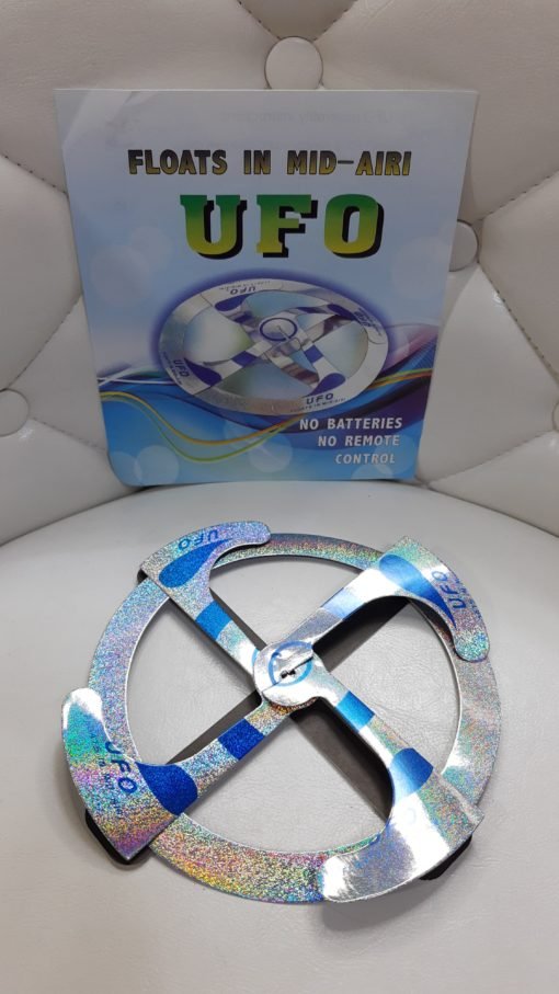 UFO Mágico - Efecto de Levitación Increíble 🎩🛸✨ - Imagen 4